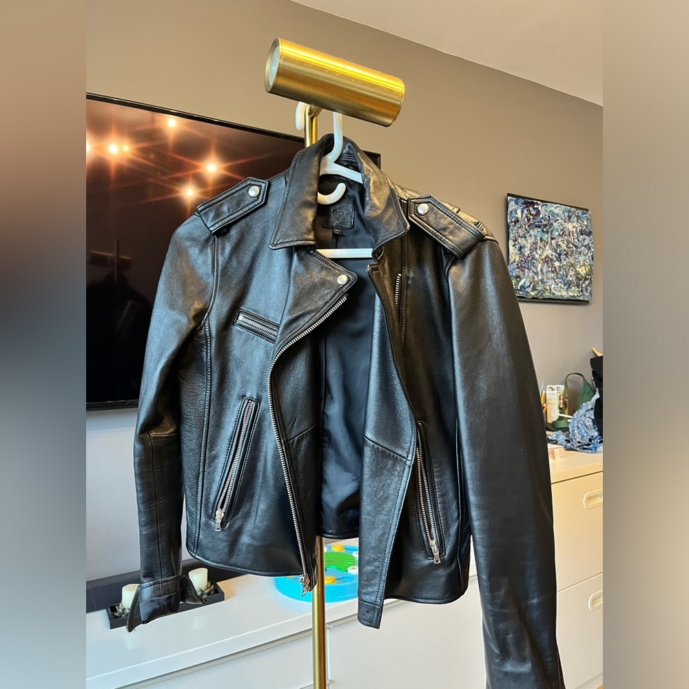 Gap leather jacket size small